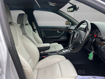 Used Audi S4 Avant 2004 for sale - 76744509: Photo