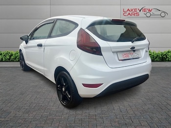 Used Ford Fiesta 2011 for sale - 77313413: Photo