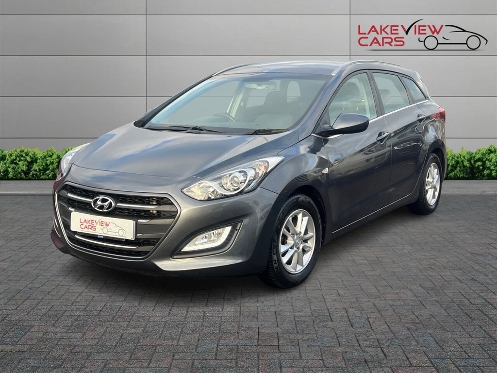 Used Hyundai i30 2015 for sale - 77250207: Photo 5