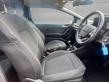 Used Ford Fiesta 2018 for sale - 76744551: Photo