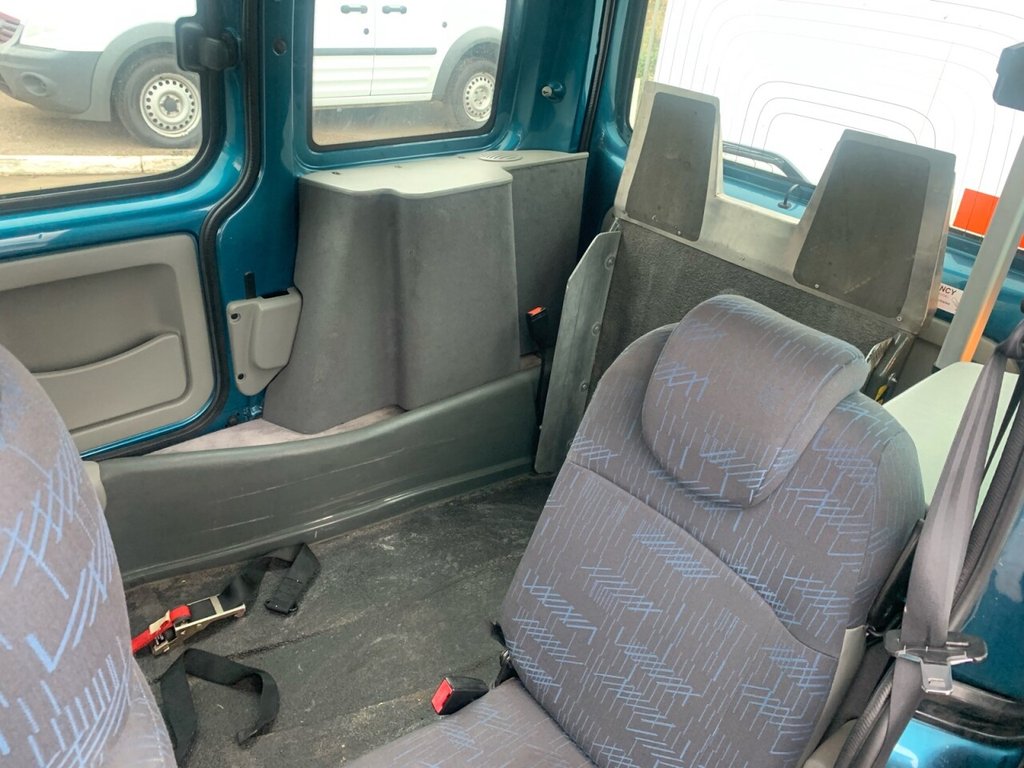 Used Renault Kangoo 2009 for sale - 76744435: Photo 6