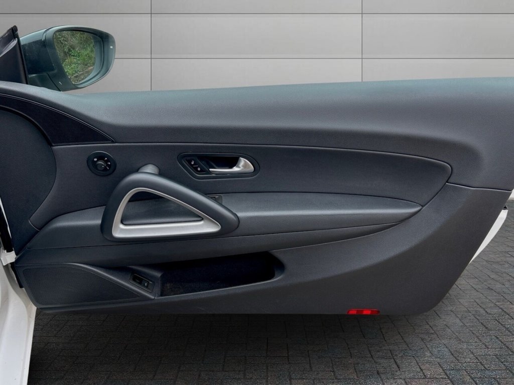 Used Volkswagen Scirocco 2014 for sale - 76744512: Photo 12