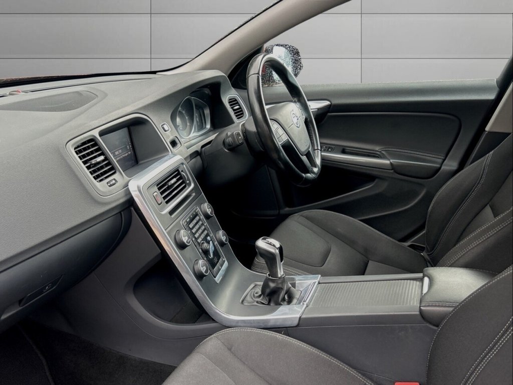 Used Volvo S60 2017 for sale - 76744477: Photo 15