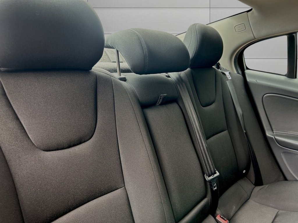 Used Volvo S60 2017 for sale - 76744477: Photo 18