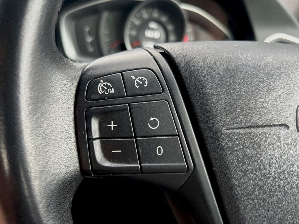 Used Volvo S60 2017 for sale - 76744477: Photo 24