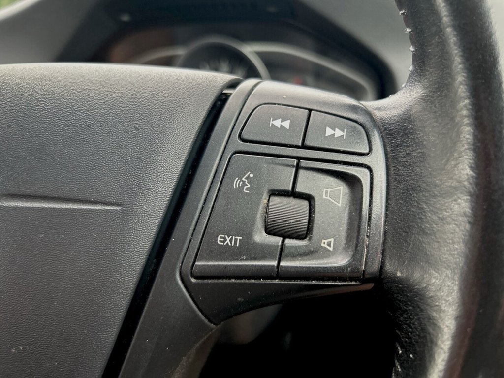 Used Volvo S60 2017 for sale - 76744477: Photo 25