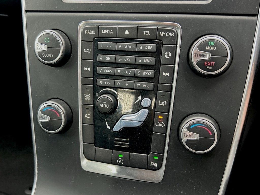 Used Volvo S60 2017 for sale - 76744477: Photo 27