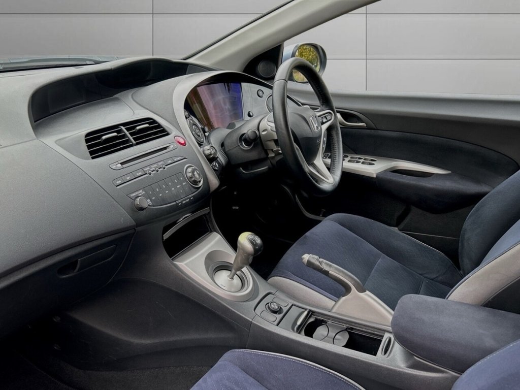 Used Honda Civic 2006 for sale - 76744514: Photo 11