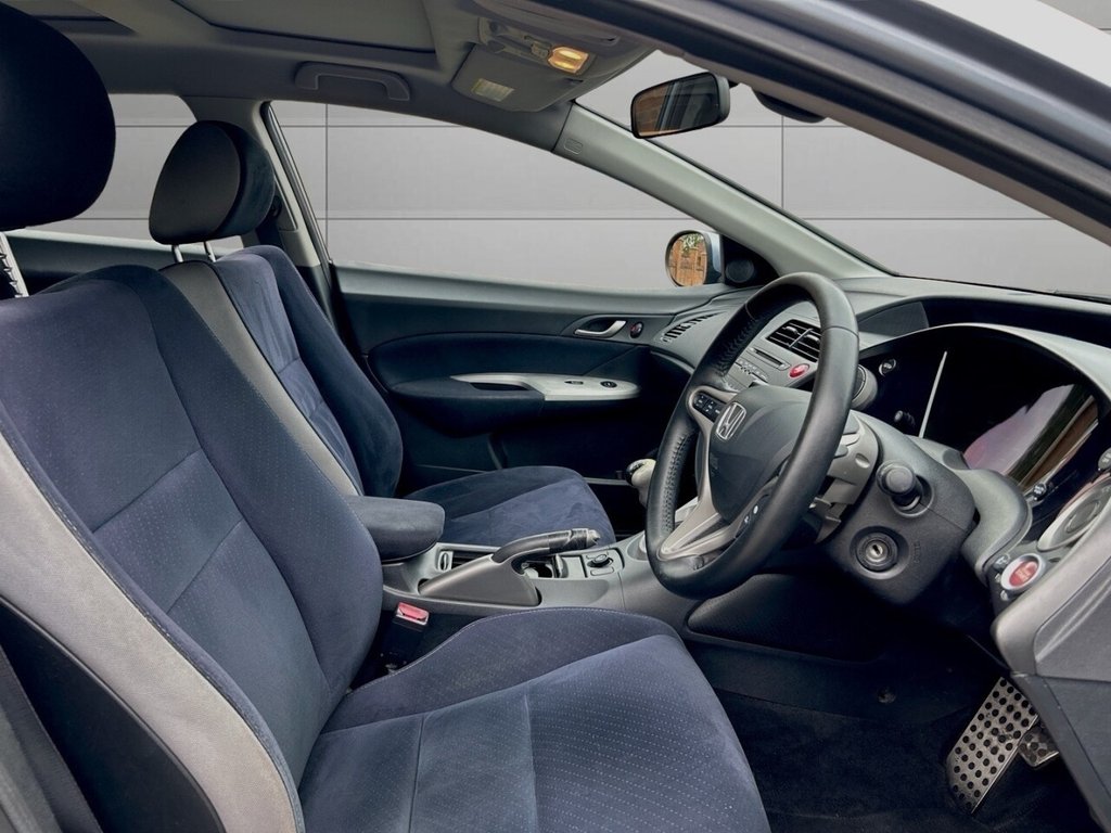 Used Honda Civic 2006 for sale - 76744514: Photo 7