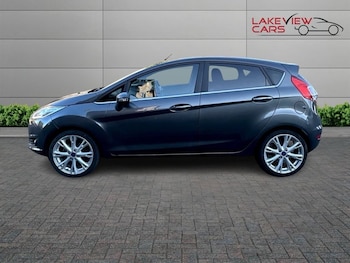 Used Ford Fiesta 2017 for sale - 76744455: Photo