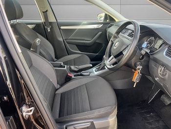 Used Skoda Octavia 2019 for sale - 77027485: Photo