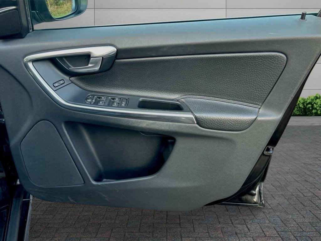 Used Volvo XC60 2013 for sale - 76744538: Photo 12