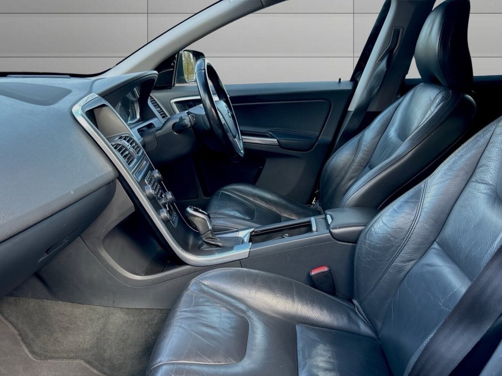 Used Volvo XC60 2013 for sale - 76744538: Photo 13