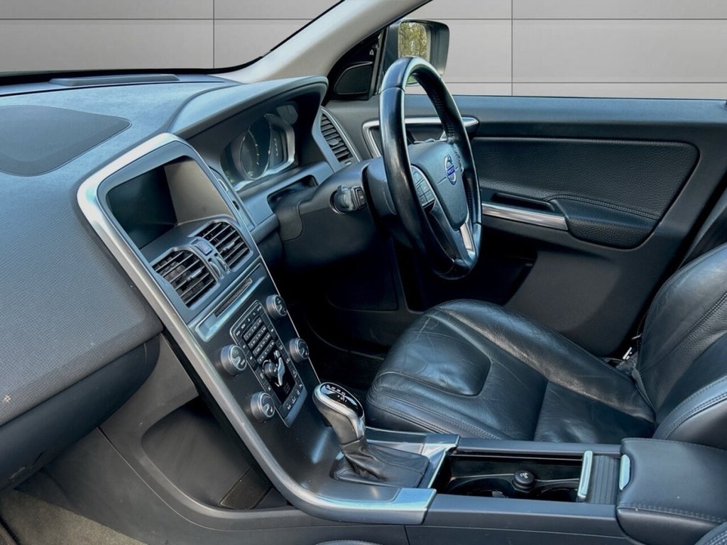 Used Volvo XC60 2013 for sale - 76744538: Photo 15