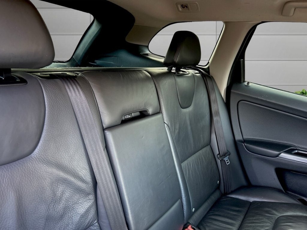 Used Volvo XC60 2013 for sale - 76744538: Photo 18