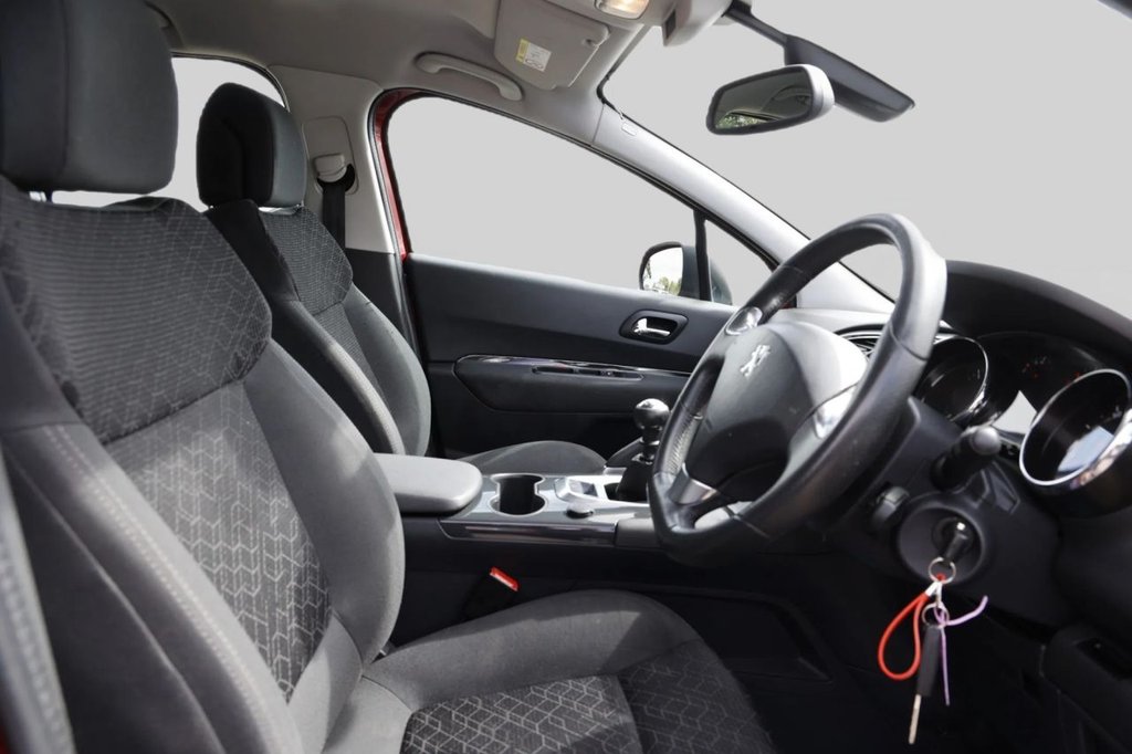 Used Peugeot 3008 2014 for sale - 76744441: Photo 3