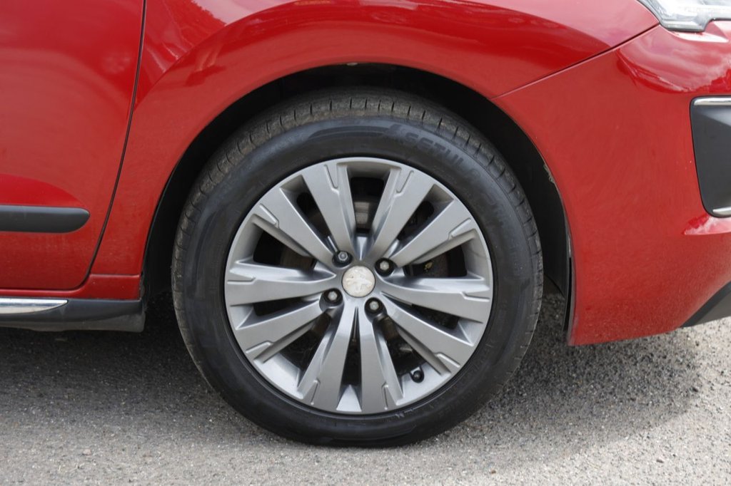 Used Peugeot 3008 2014 for sale - 76744441: Photo 9