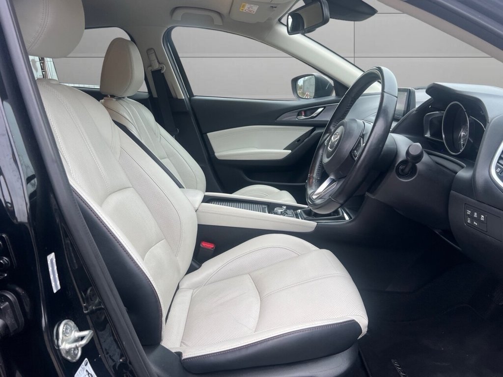 Used Mazda Mazda3 2017 for sale - 76744507: Photo 31