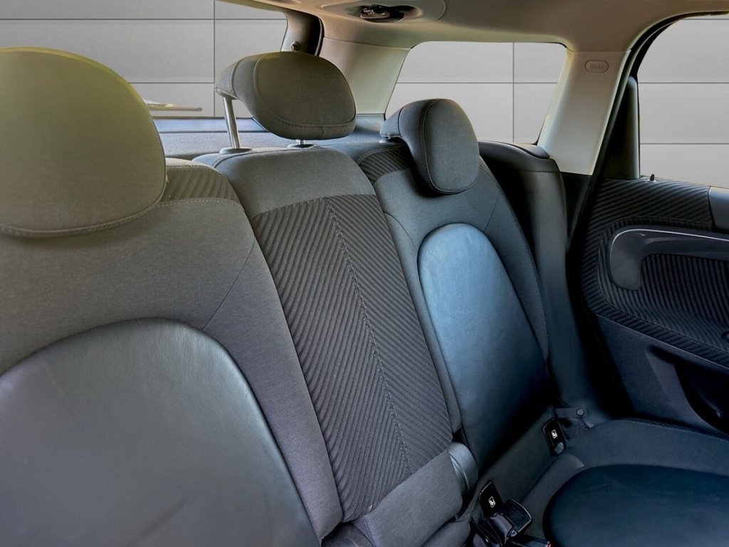 Used MINI Countryman 2017 for sale - 76744530: Photo 16