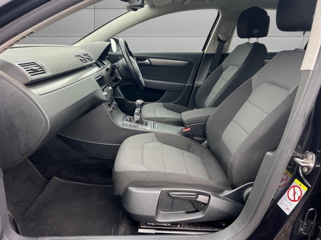 Used Volkswagen Passat 2012 for sale - 76744525: Photo 13