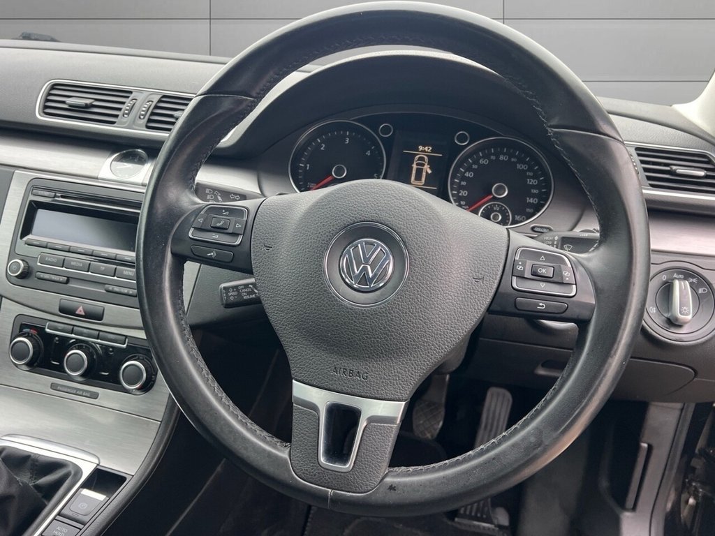 Used Volkswagen Passat 2012 for sale - 76744525: Photo 18