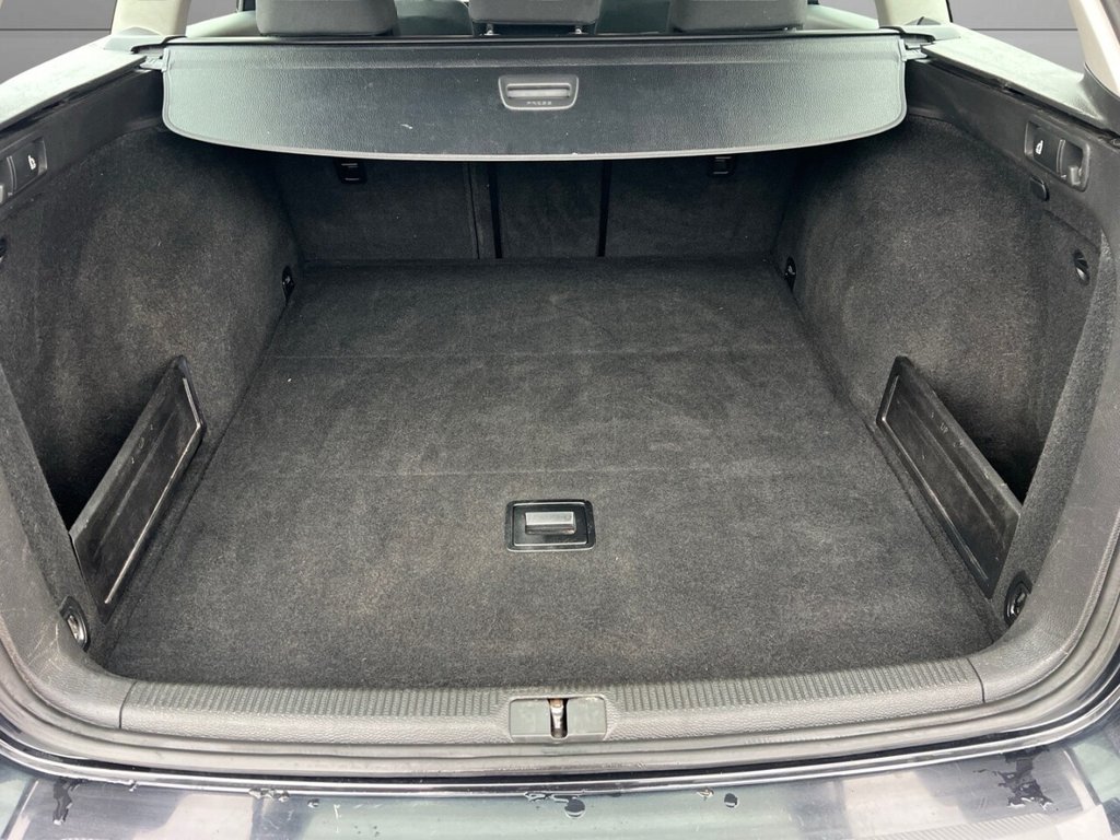 Used Volkswagen Passat 2012 for sale - 76744525: Photo 20