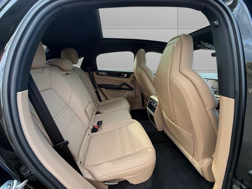 Used Porsche Cayenne 2021 for sale - 76744515: Photo 18