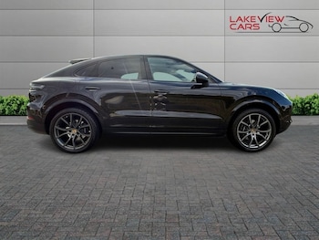 Used Porsche Cayenne 2021 for sale - 76744515: Photo