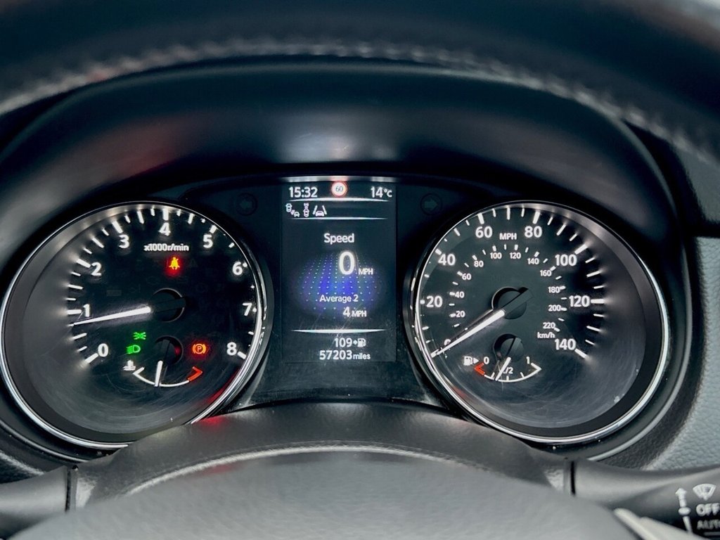 Used Nissan Qashqai 2014 for sale - 76744542: Photo 22