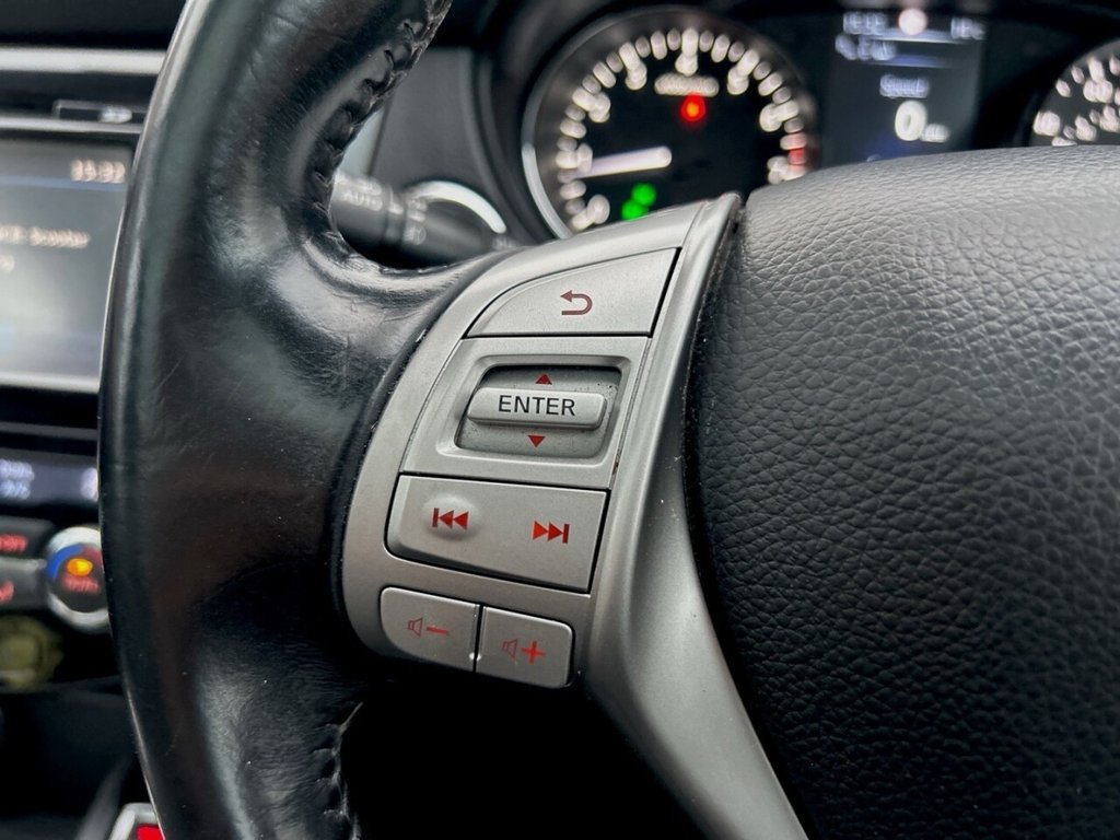 Used Nissan Qashqai 2014 for sale - 76744542: Photo 23