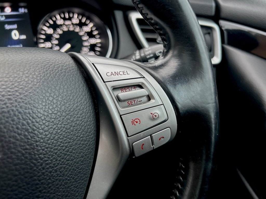 Used Nissan Qashqai 2014 for sale - 76744542: Photo 24