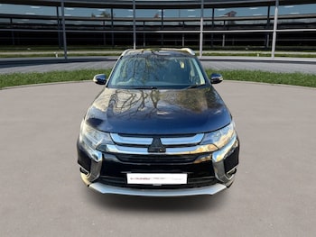 Mitsubishi - Outlander