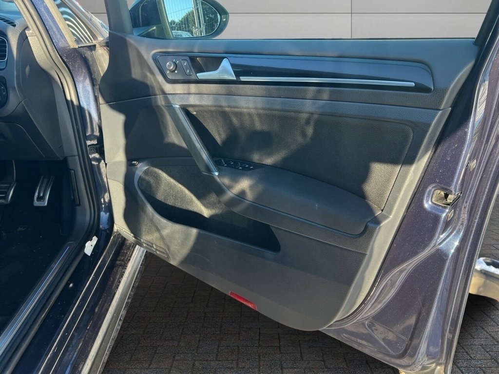 Used Volkswagen Golf 2016 for sale - 77301815: Photo 10