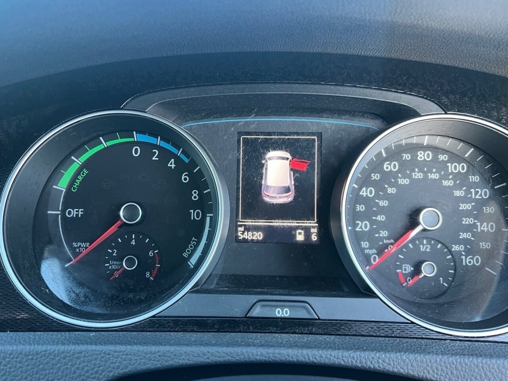 Used Volkswagen Golf 2016 for sale - 77301815: Photo 20