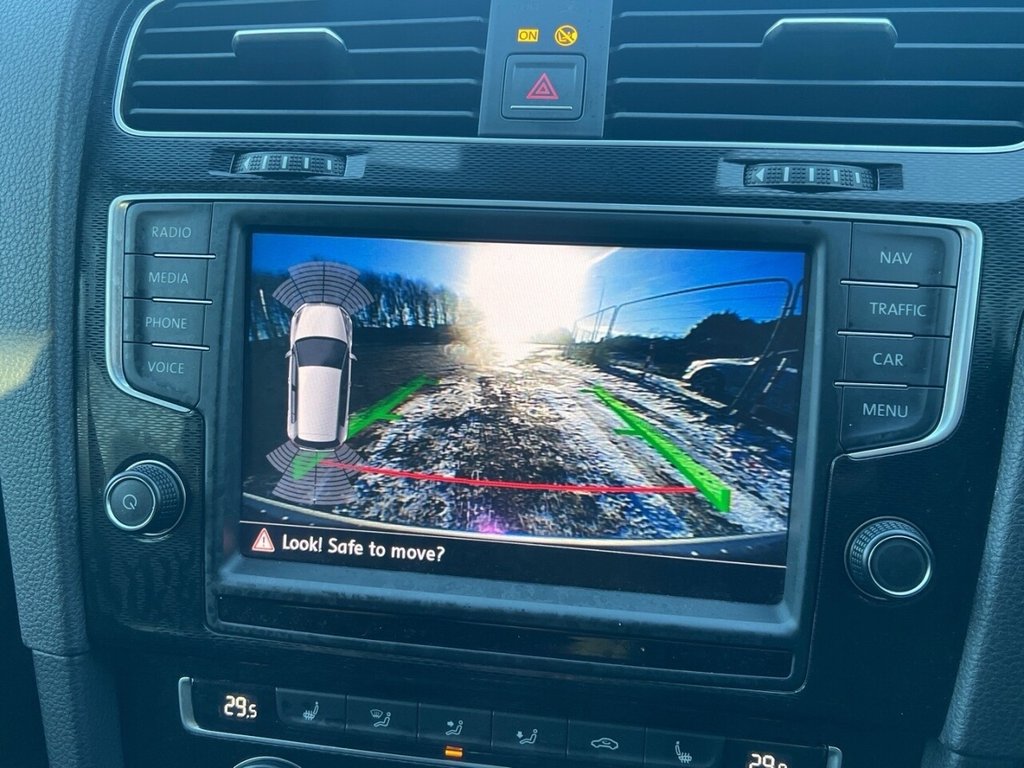 Used Volkswagen Golf 2016 for sale - 77301815: Photo 22