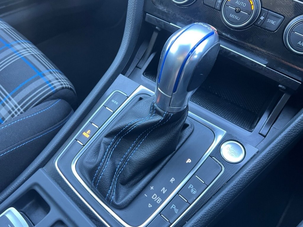 Used Volkswagen Golf 2016 for sale - 77301815: Photo 25