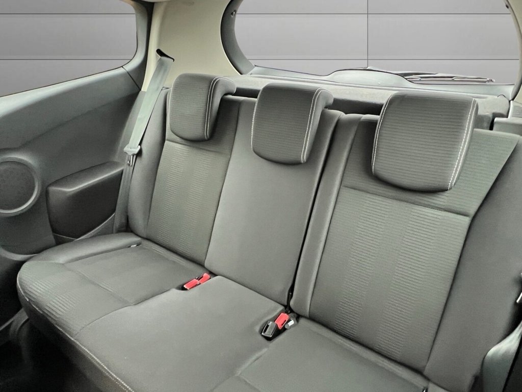 Used Renault Clio 2011 for sale - 76973618: Photo 13