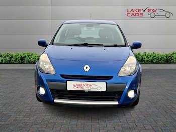 Used Renault Clio 2011 for sale - 76973618: Photo
