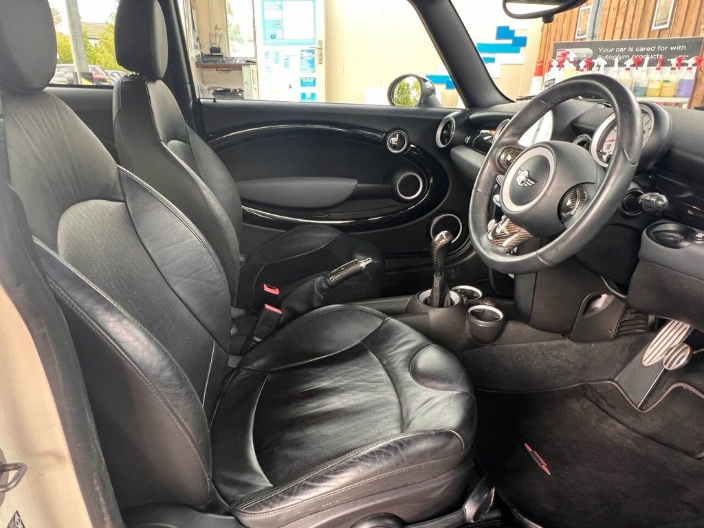 Used MINI Hatch 2009 for sale - 76744443: Photo 3