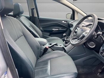 Used Ford C-Max 2015 for sale - 77212603: Photo