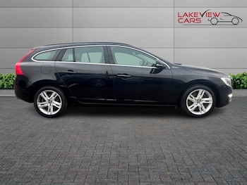 Used Volvo V60 2016 for sale - 76773037: Photo