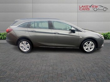 Used Vauxhall Astra 2017 for sale - 77388813: Photo