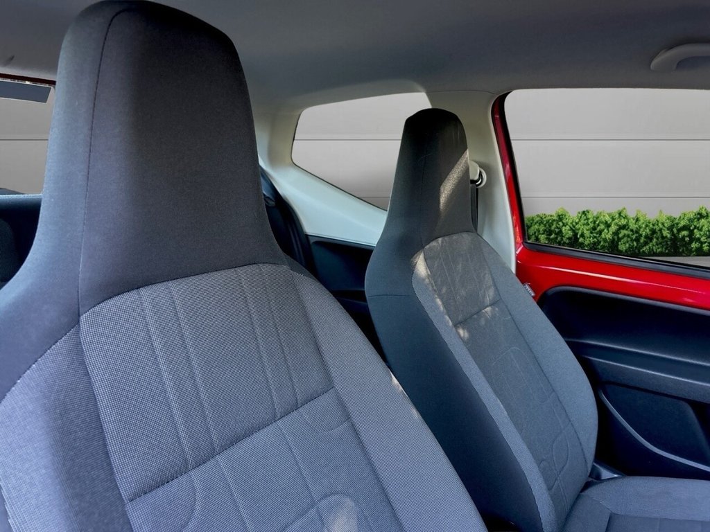 Used Volkswagen up! 2016 for sale - 76744501: Photo 9