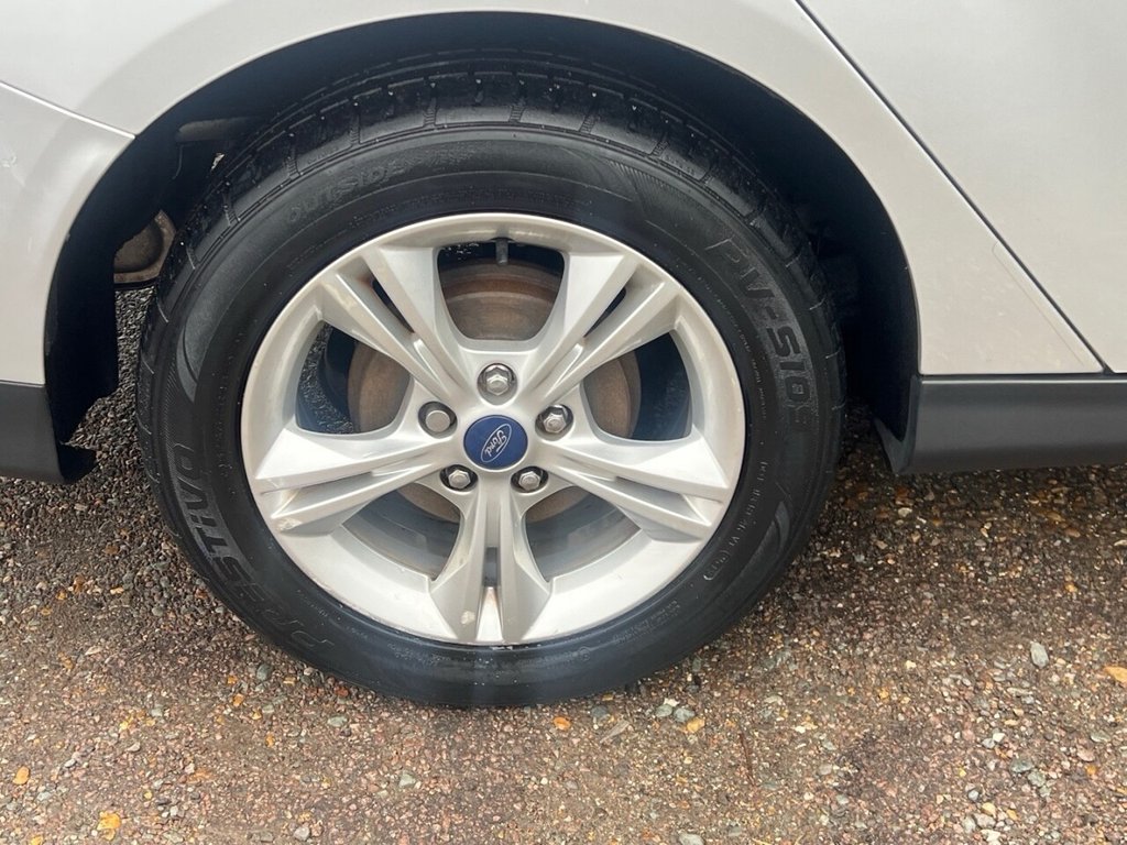 Used Ford Focus 2013 for sale - 76744474: Photo 20