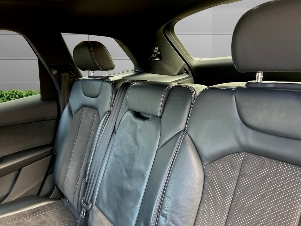 Used Audi Q7 2016 for sale - 76744541: Photo 16