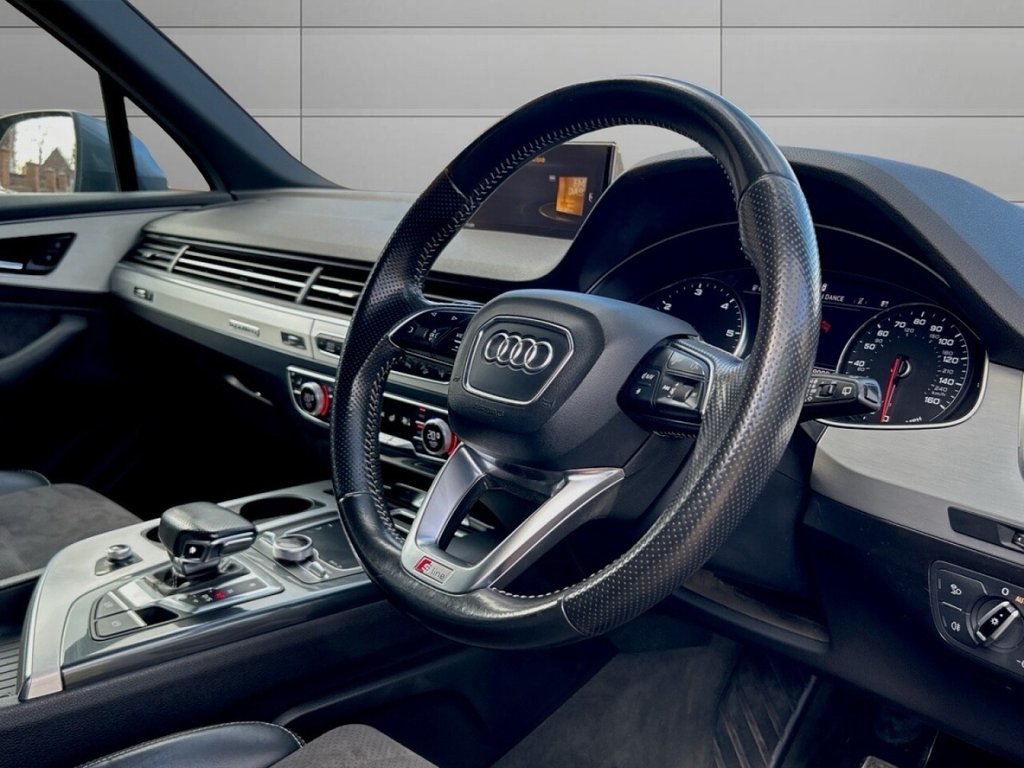 Used Audi Q7 2016 for sale - 76744541: Photo 9
