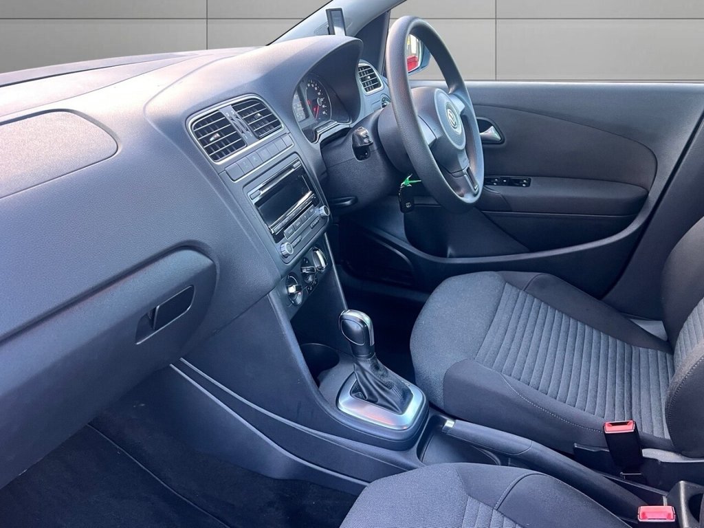 Used Volkswagen Polo 2013 for sale - 76744498: Photo 15