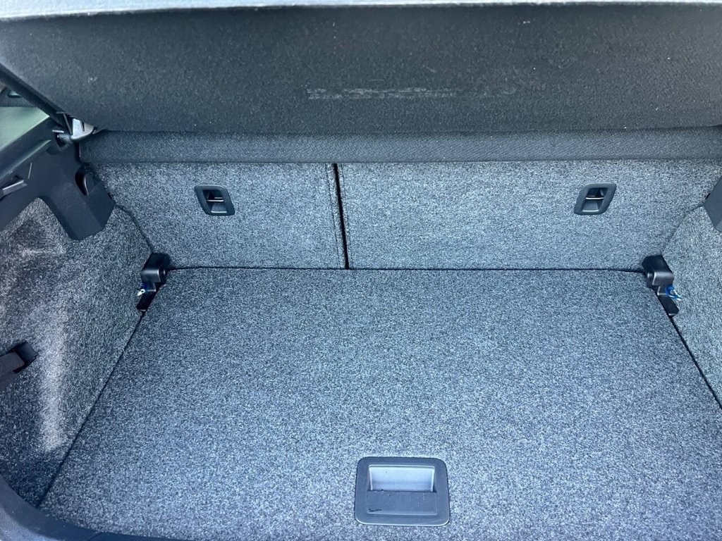 Used Volkswagen Polo 2013 for sale - 76744498: Photo 22