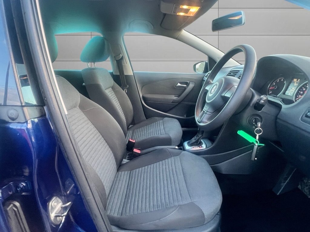 Used Volkswagen Polo 2013 for sale - 76744498: Photo 8