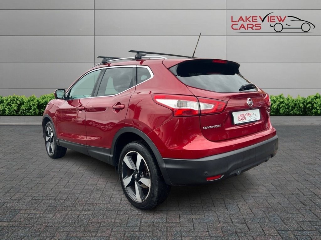 Used Nissan Qashqai 2015 for sale - 77301820: Photo 2